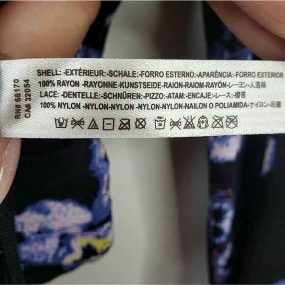 Free People Black Floral Lace Bodysuit Top M Romantic Dark Fairy Boho Whimsy NEW - Picture 7 of 13